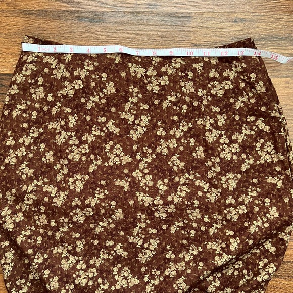ASOS Motel brown floral midi skirt - Picture 5 of 7